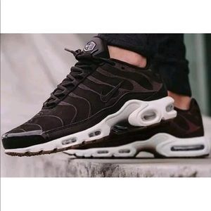 Air Max Plus EF 'Velvet Brown'